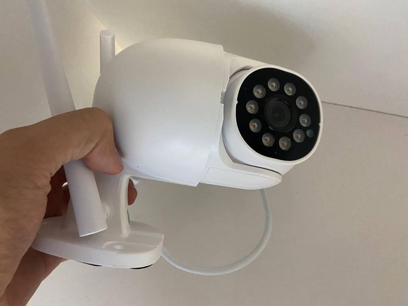 Поворотна Вулична Камера Відеоспостереження WIFI PT Camera L10 IP Камера Вулична Вайфай Нічне Бачення для Вулиці Wifi Відеокамера NL10 фото
